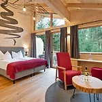 Hotel Baumhotel *